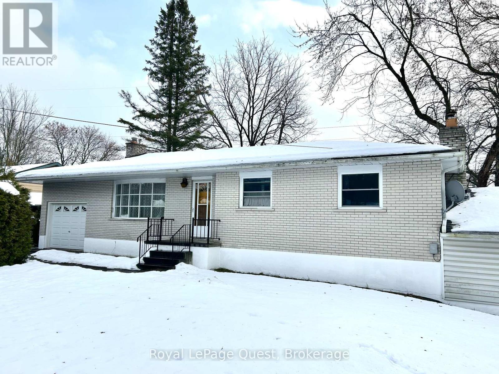 5 EDITH DRIVE, Oro-Medonte, Ontario