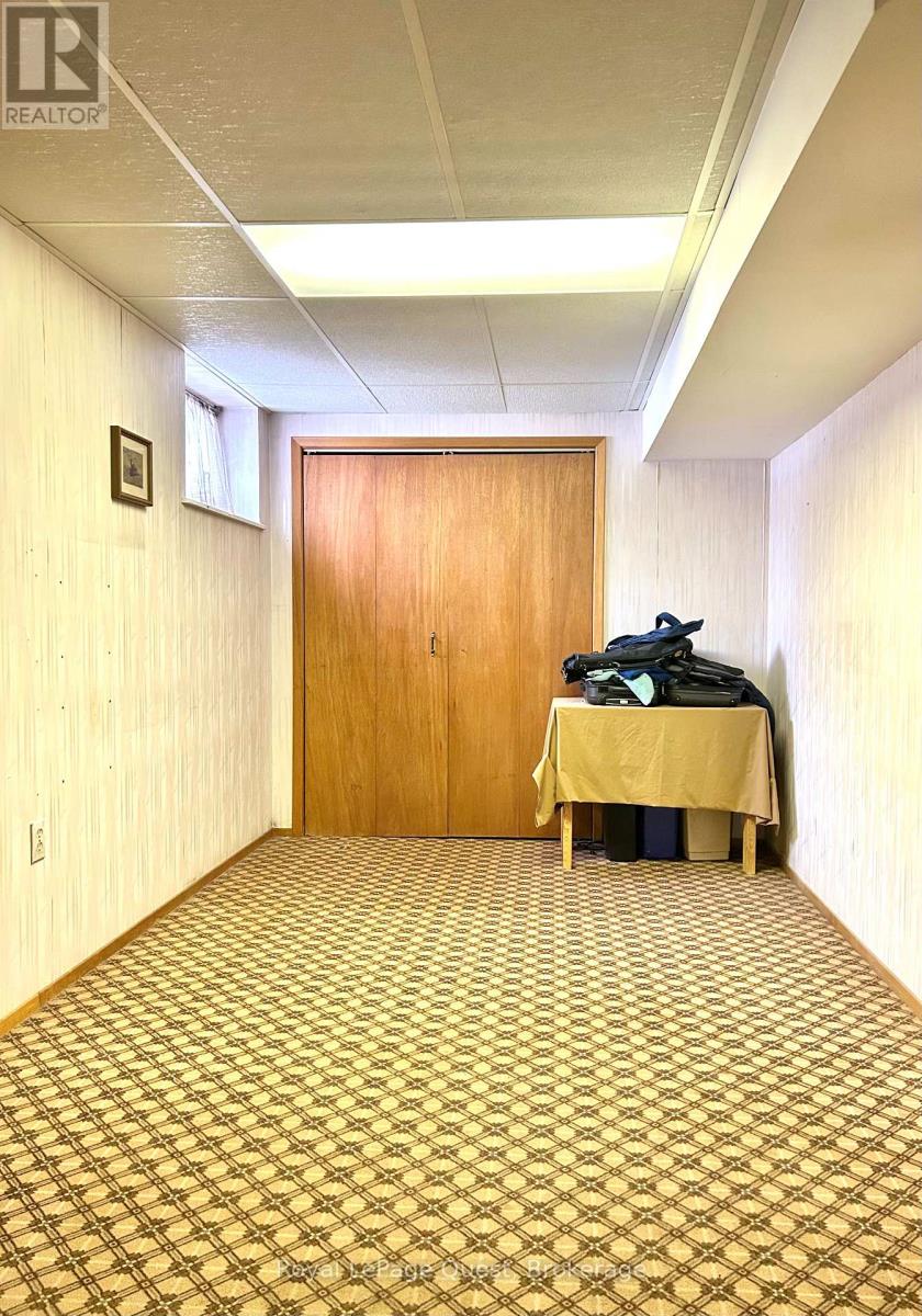 5 Edith Drive, Oro-Medonte, Ontario  L3V 0R3 - Photo 20 - S11890282