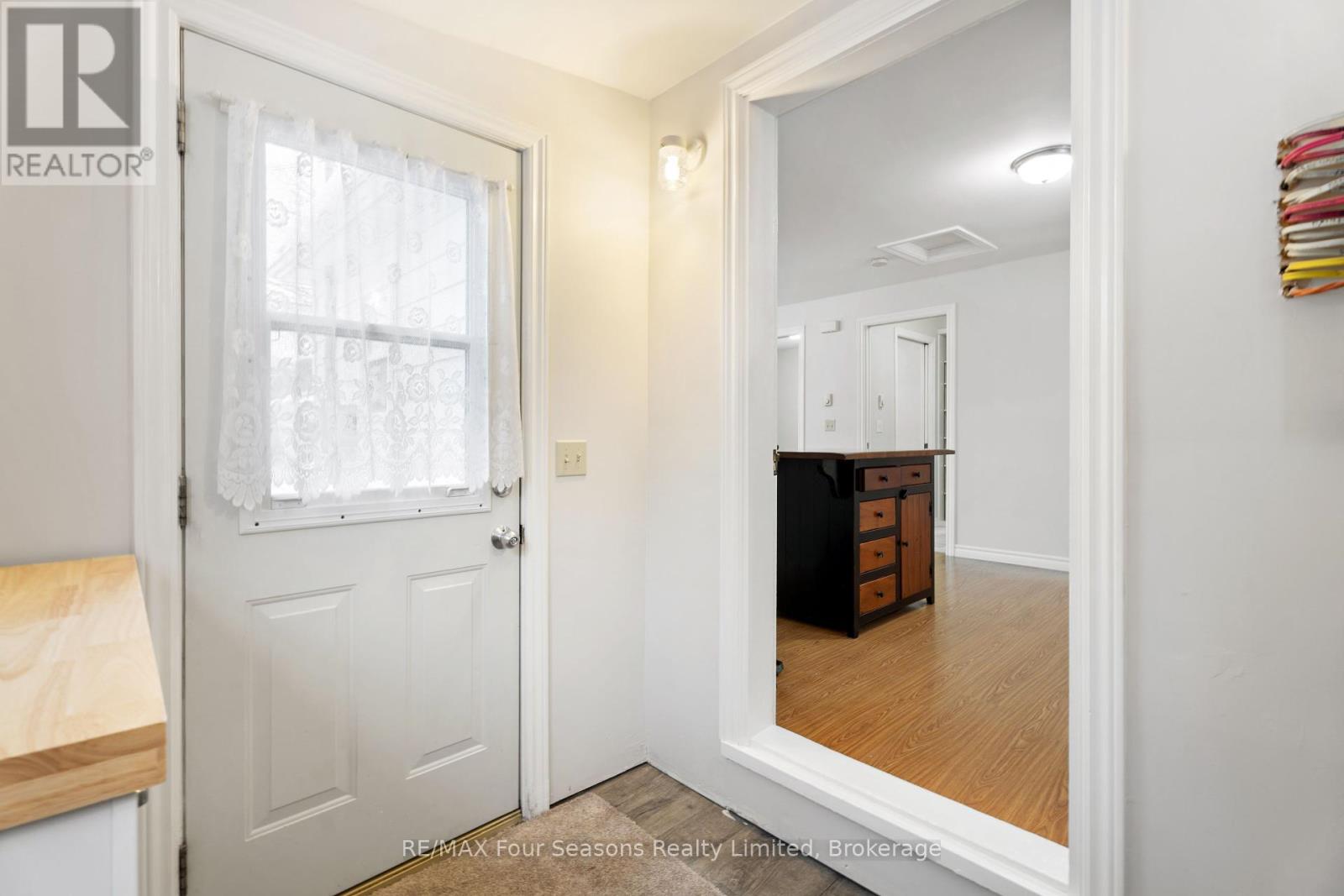 196 Erie Street W, Collingwood, Ontario  L9Y 1P7 - Photo 16 - S11888104