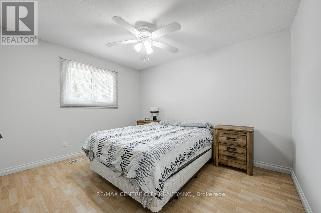 732 Salter Avenue, Woodstock (Woodstock - South), Ontario  N4S 2P5 - Photo 10 - X11890494
