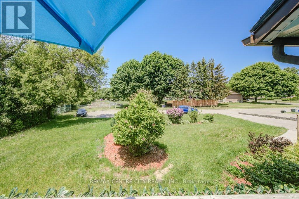 732 Salter Avenue, Woodstock (Woodstock - South), Ontario  N4S 2P5 - Photo 37 - X11890494