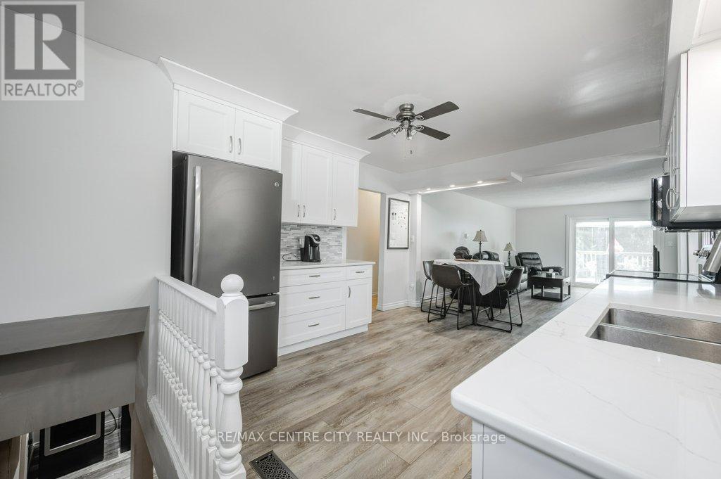 732 Salter Avenue, Woodstock (Woodstock - South), Ontario  N4S 2P5 - Photo 8 - X11890494