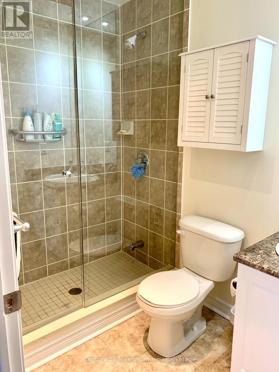 305 - 8 Brandy Lane Drive, Collingwood, Ontario  L9Y 0X4 - Photo 11 - S11890406