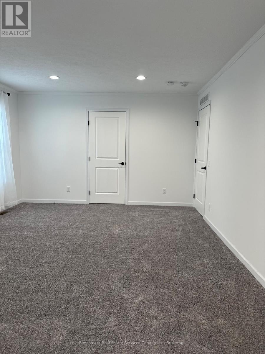 212 Spruce Drive, West Grey, Ontario  N4N 3B8 - Photo 21 - X11890482