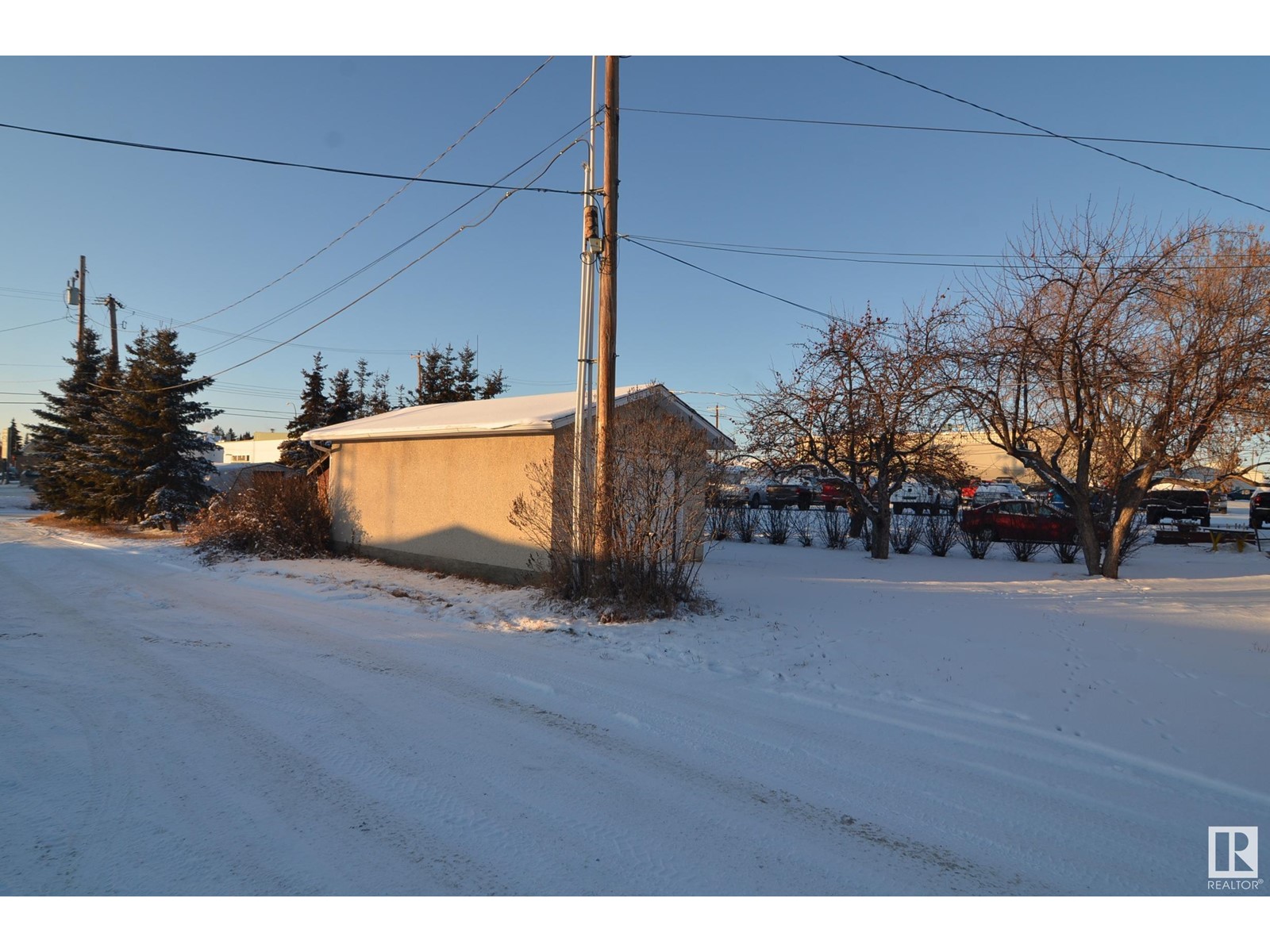 5210 48 St, Barrhead, Alberta  T7N 1A3 - Photo 4 - E4415802