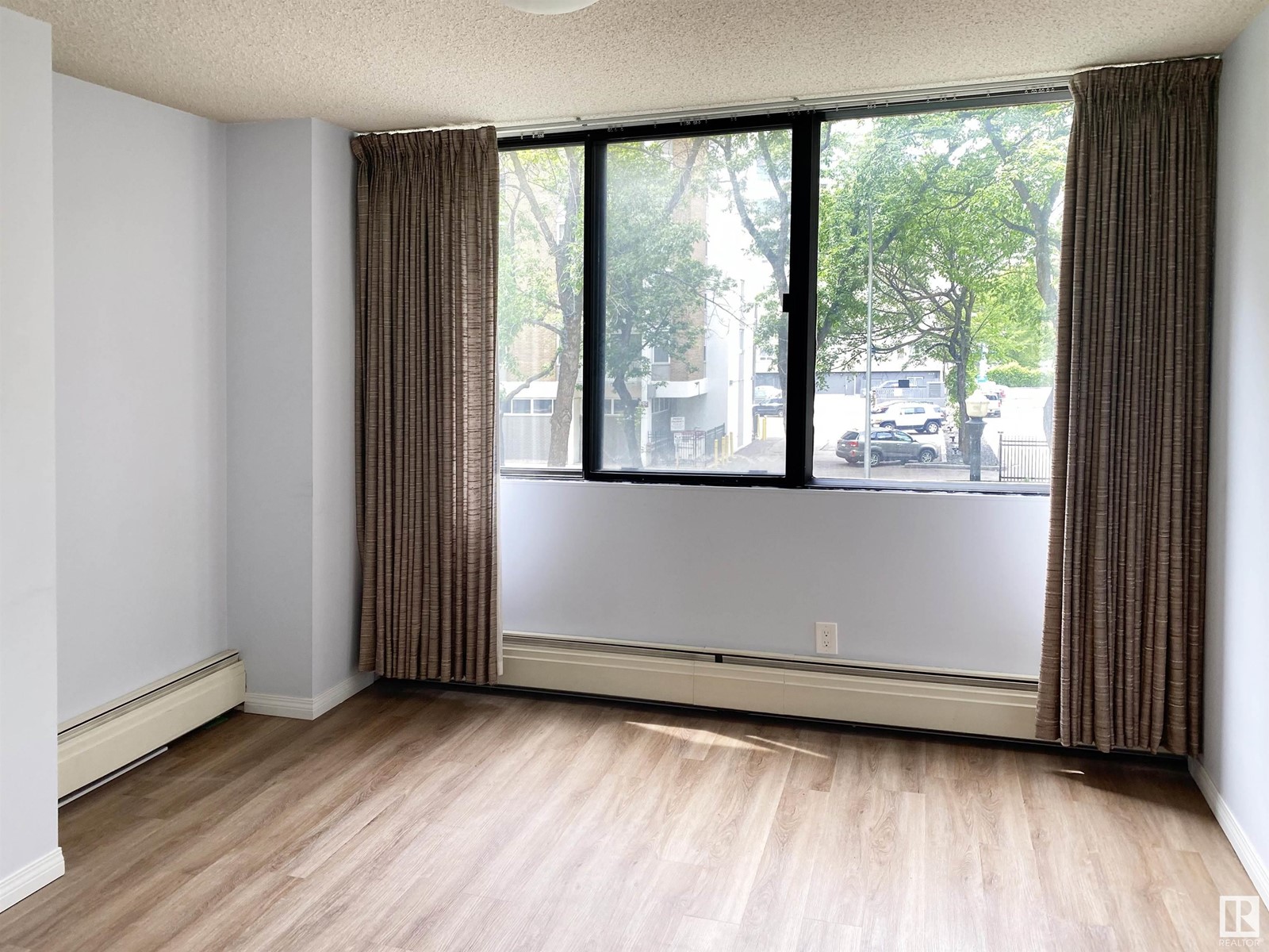 Property at #202 9921 104 ST NW image 3
