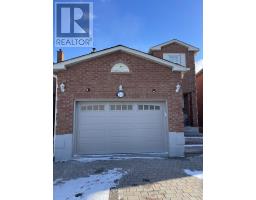 151 WOODCROFT LANE, Vaughan, Ontario