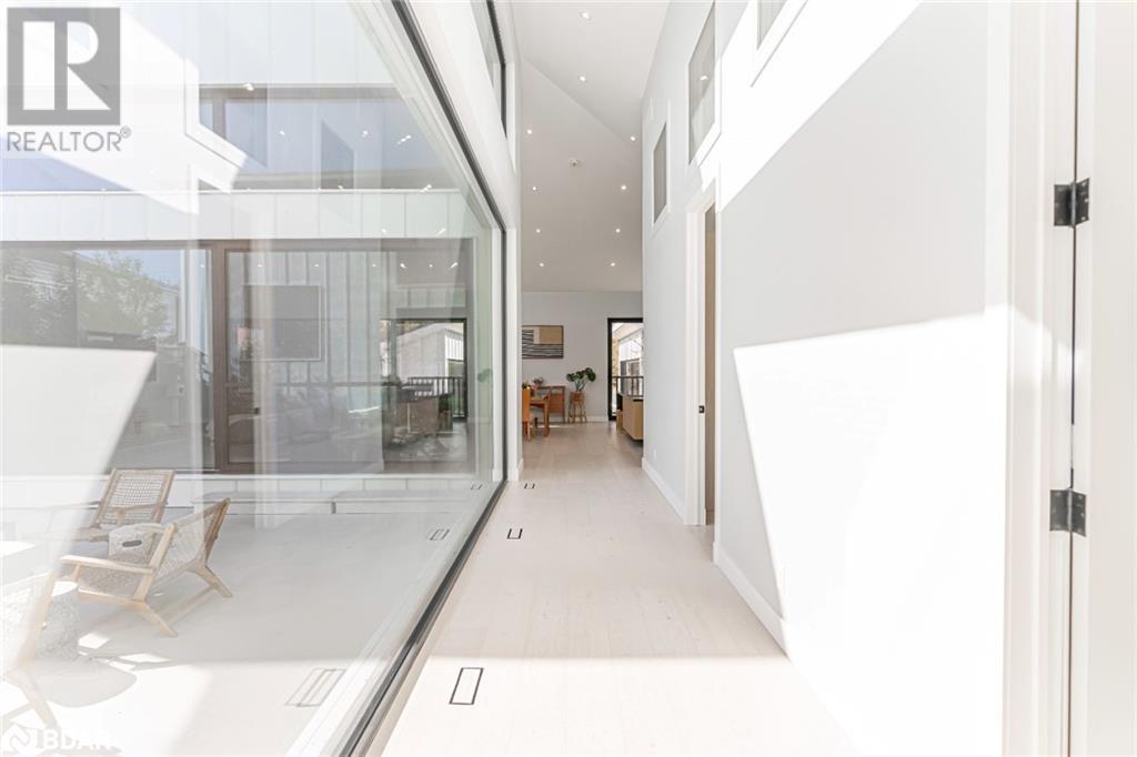 236 Cox Mill Road, Barrie, Ontario  L4N 4G5 - Photo 5 - 40684957