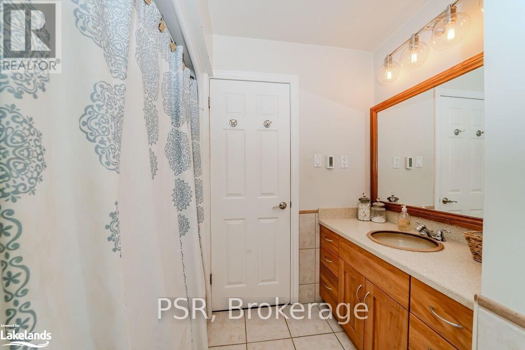 51 Mary Lake Crescent, Huntsville, Ontario  P0B 1L0 - Photo 27 - X11890506