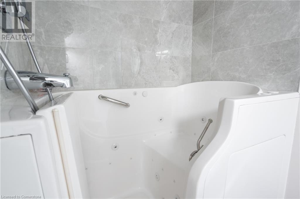 5070 Pinedale Avenue Unit# 1207, Burlington, Ontario  L7L 5V6 - Photo 27 - 40684931