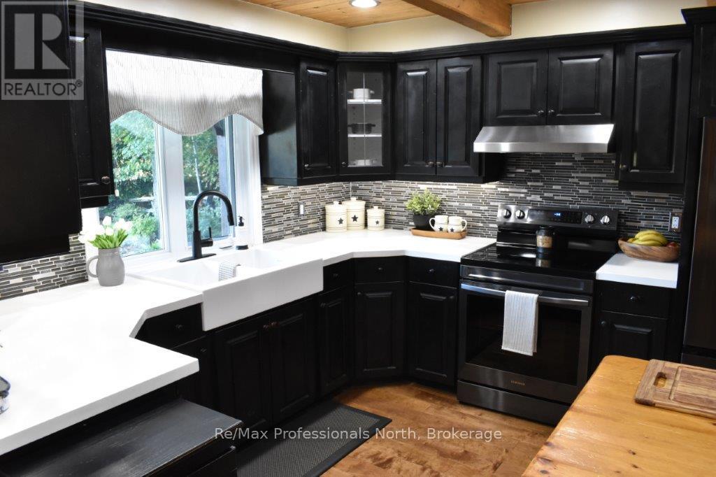 1024 Prentiskoka Heights Road, Minden Hills, Ontario  K0M 2K0 - Photo 9 - X11890620