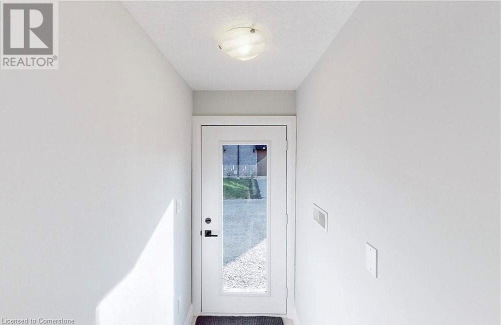 9 Summersides Mews, Pelham, Ontario  L9B 5N5 - Photo 13 - 40684938