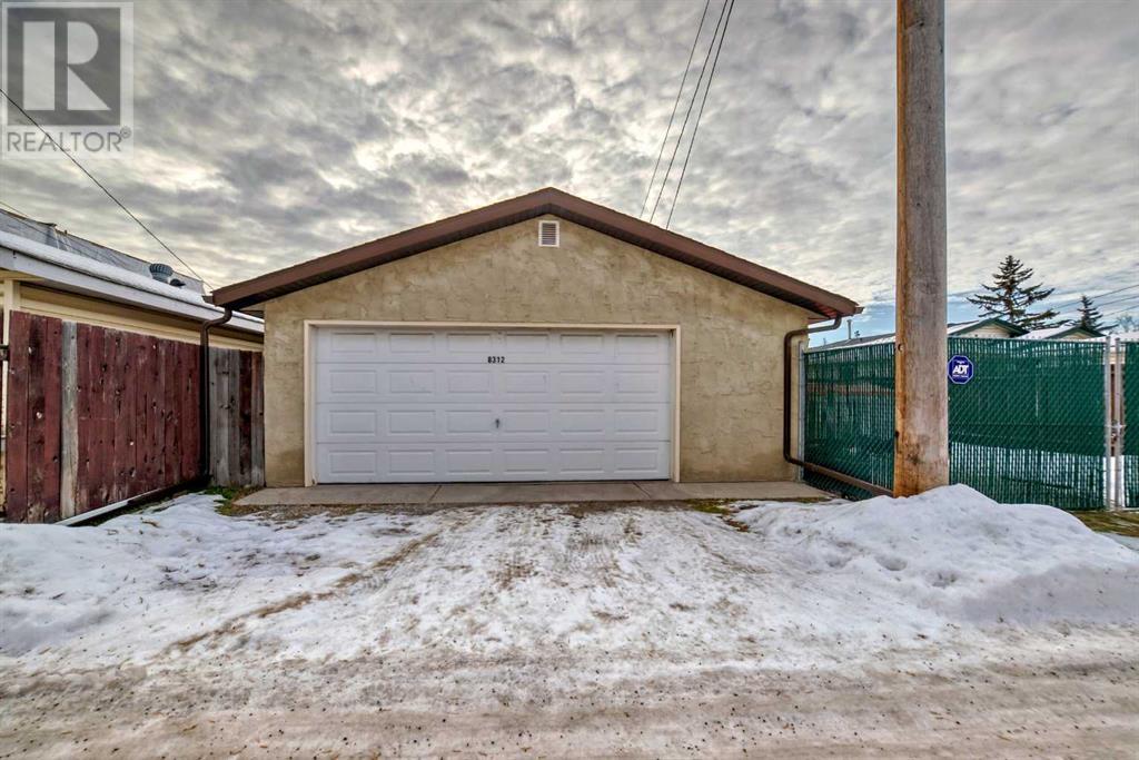 8312 46 Avenue Nw, Calgary, Alberta  T3B 1Y5 - Photo 47 - A2183162