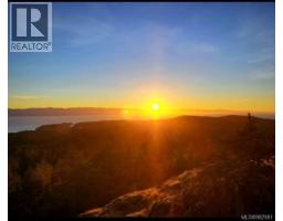 2 Main Rd, lasqueti island, British Columbia