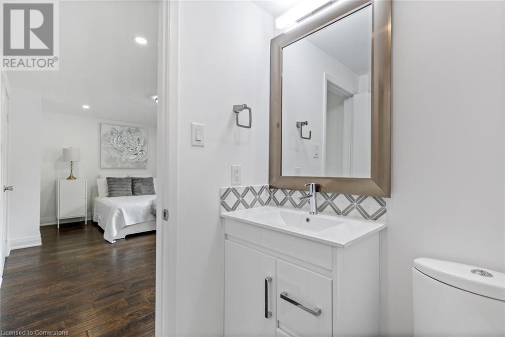 1204 Potters Wheel Crescent, Oakville, Ontario  L6M 1J2 - Photo 22 - 40684963