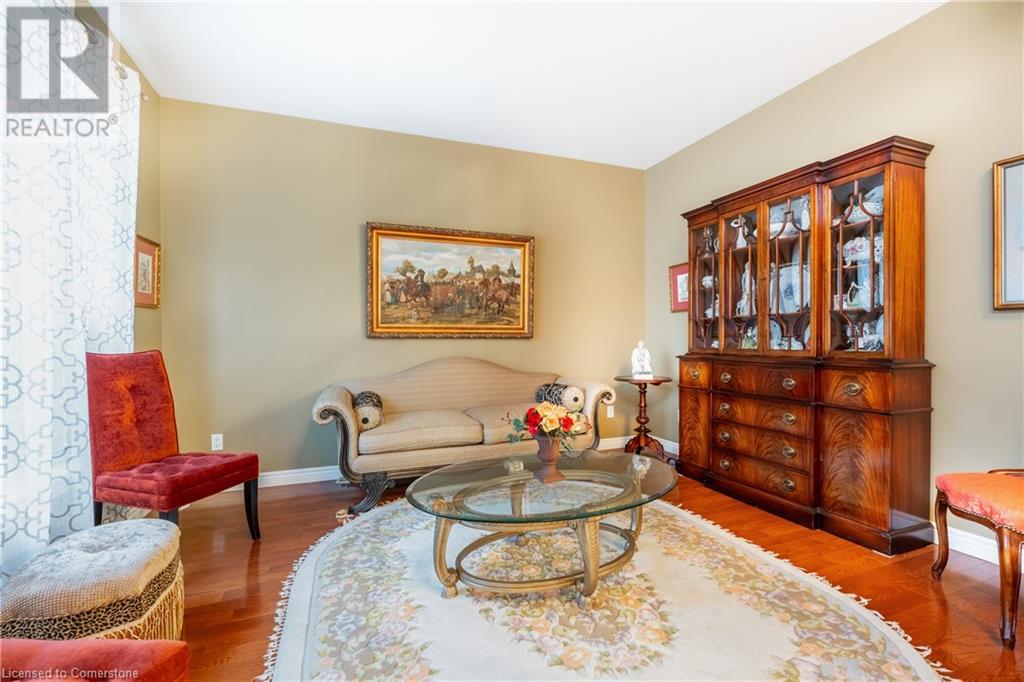 41 Oarsman Crescent, St. Catharines, Ontario  L2N 7N7 - Photo 5 - 40684912