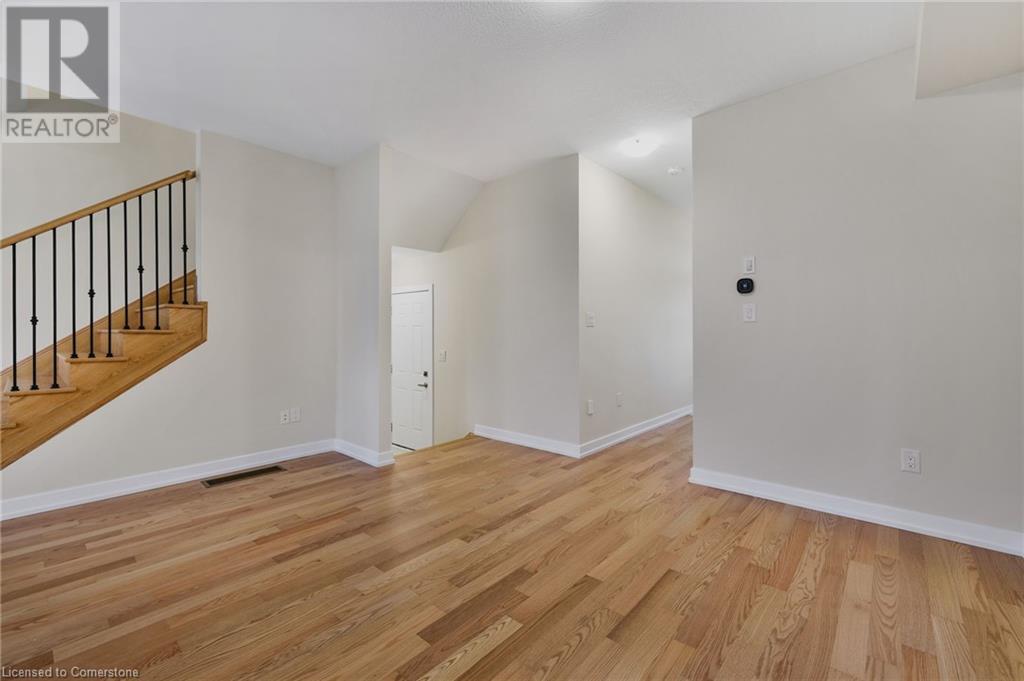 30 Lilac Circle, Caledonia, Ontario  N3W 0H5 - Photo 8 - 40684827