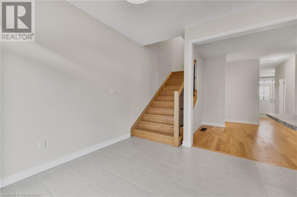 30 Lilac Circle, Caledonia, Ontario  N3W 0H5 - Photo 9 - 40684827