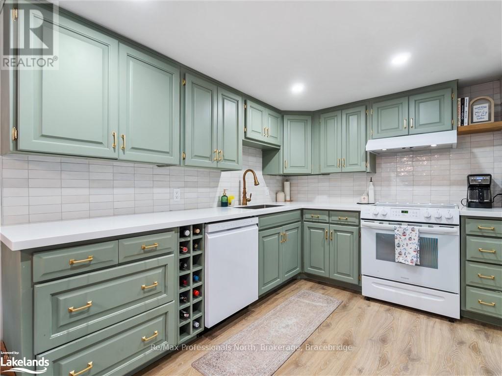 13 Ellen Street, Perry, Ontario  P0A 1J0 - Photo 2 - X11823051