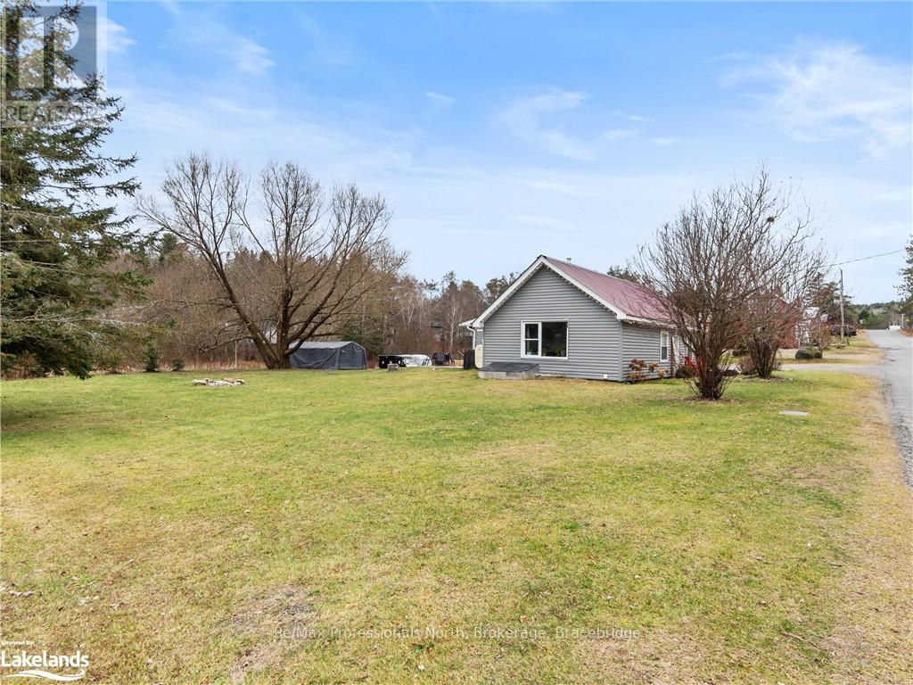 13 Ellen Street, Perry, Ontario  P0A 1J0 - Photo 3 - X11823051