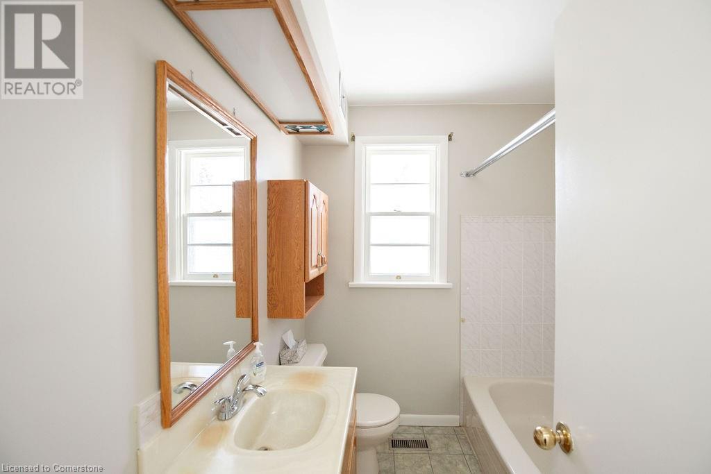 46 Wyngate Avenue, Hamilton, Ontario  L8G 1T2 - Photo 10 - 40684904