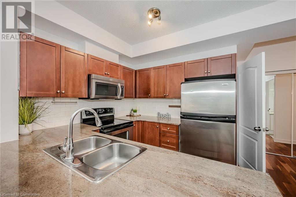 3504 Hurontario Street Unit# 1510Mississauga, Ontario  L5B 0B9 - Photo 5 - 40684342