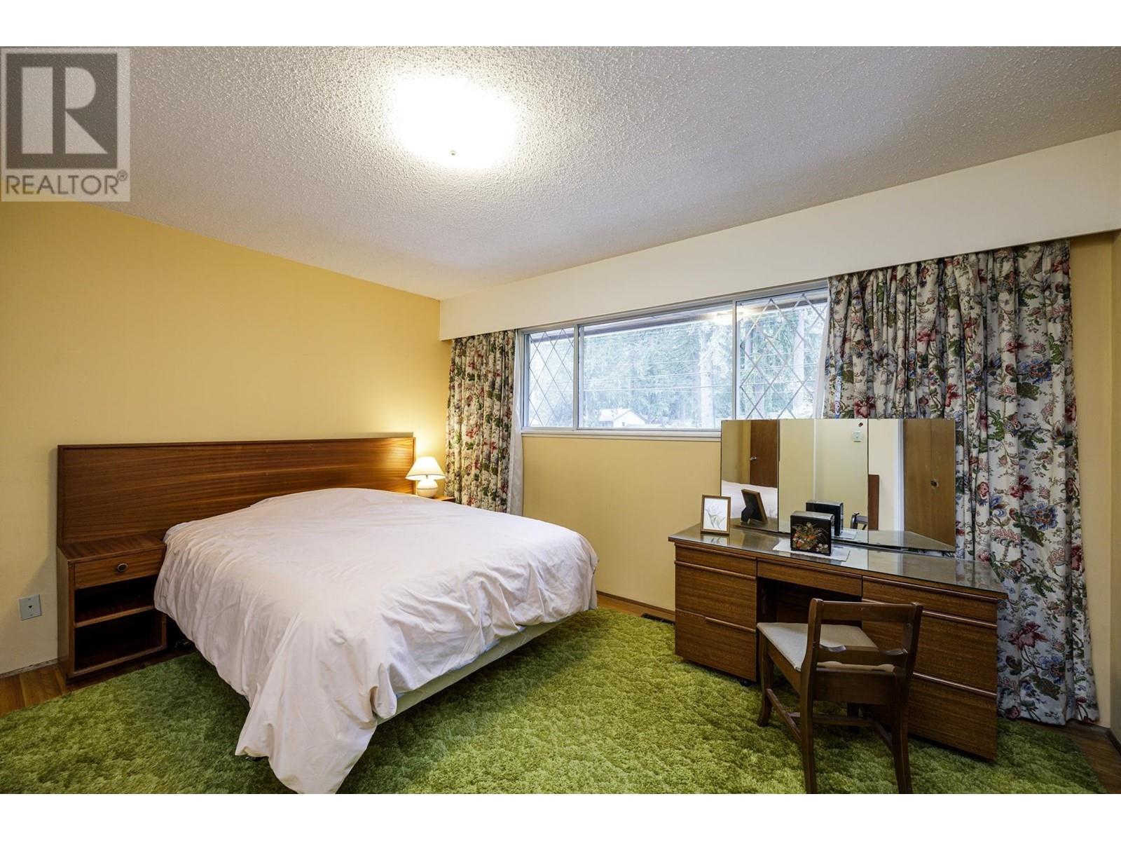 4578 Capilano Road, North Vancouver, British Columbia  V7R 4K3 - Photo 19 - R2950232