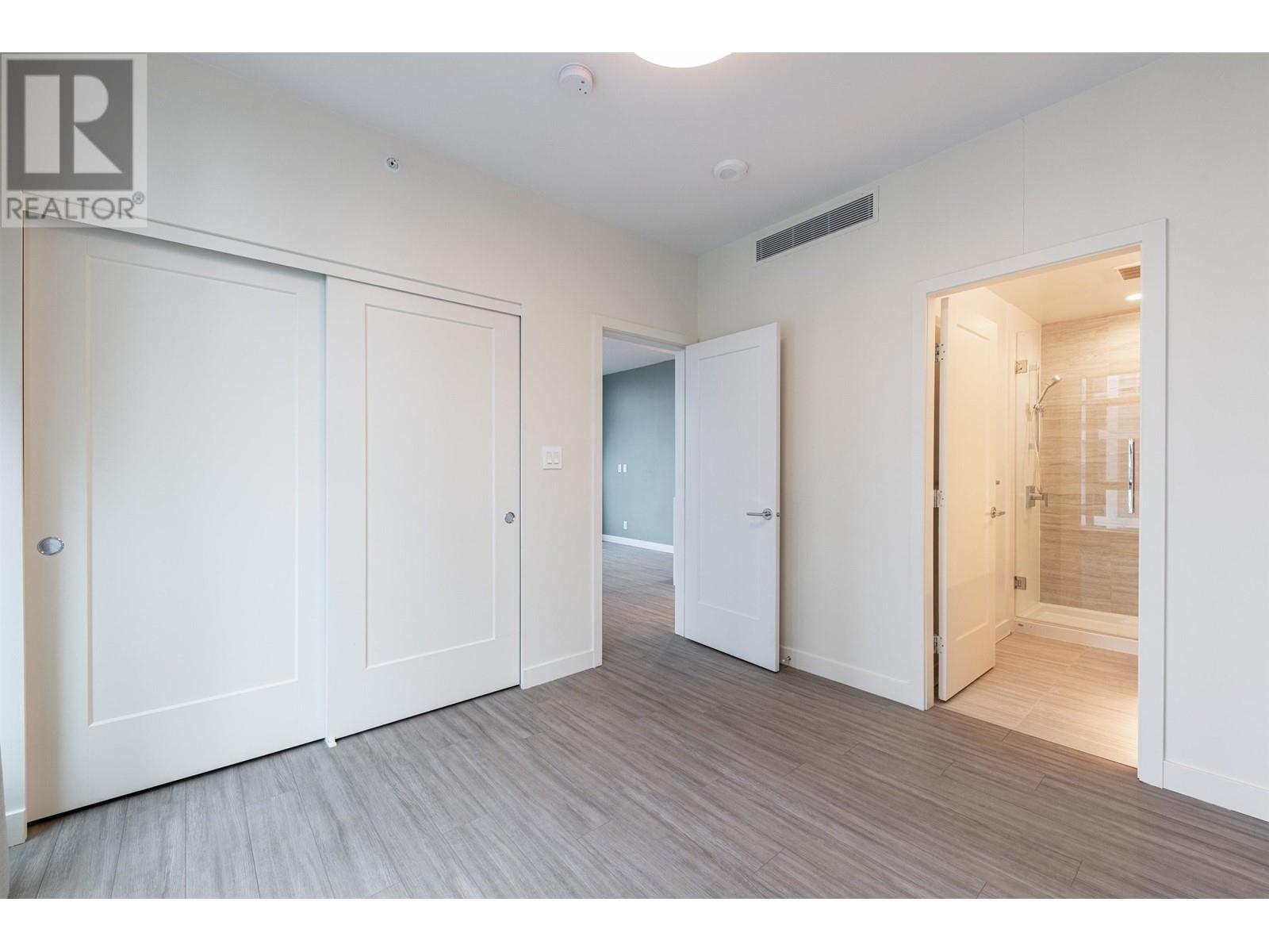 Listing Picture 19 of 38 : 1704 2311 BETA AVENUE, Burnaby / 本拿比 - 魯藝地產 Yvonne Lu Group - MLS Medallion Club Member