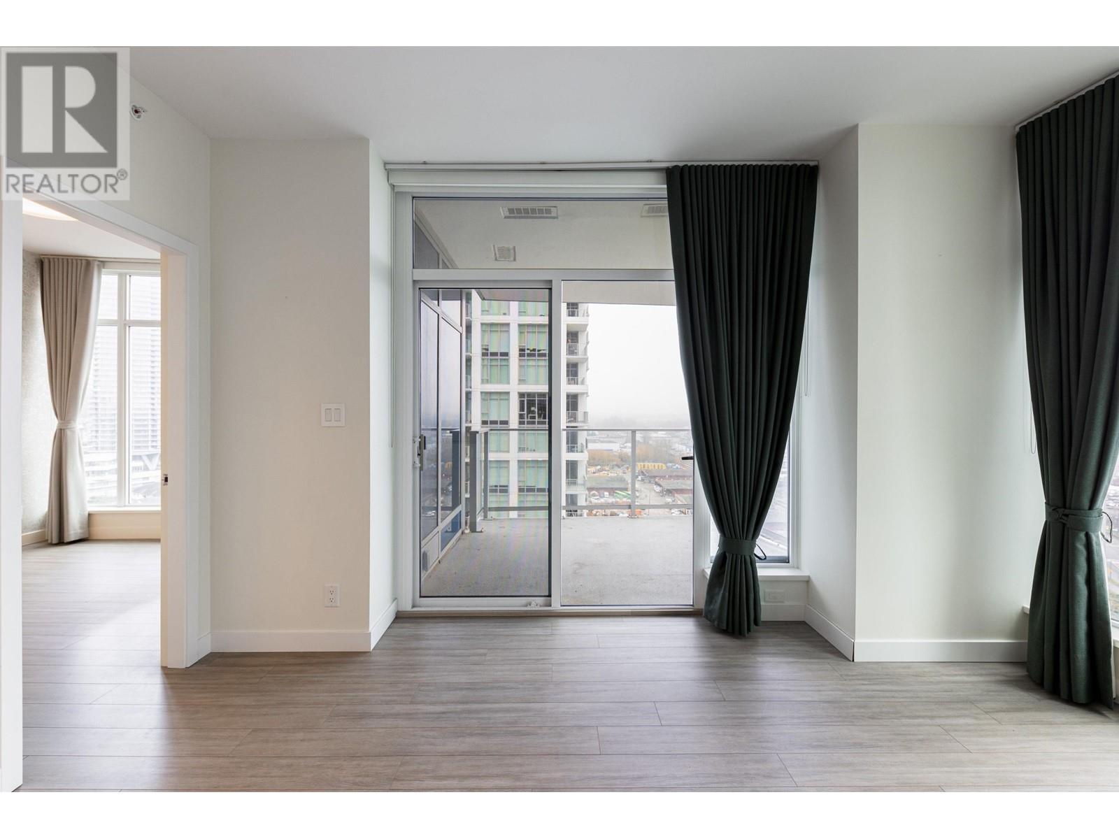 Listing Picture 17 of 38 : 1704 2311 BETA AVENUE, Burnaby / 本拿比 - 魯藝地產 Yvonne Lu Group - MLS Medallion Club Member