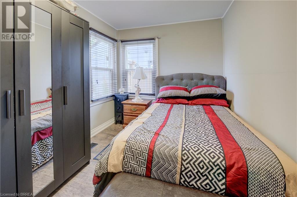 40 Division Street, Brantford, Ontario  N3S 2P1 - Photo 20 - 40684966