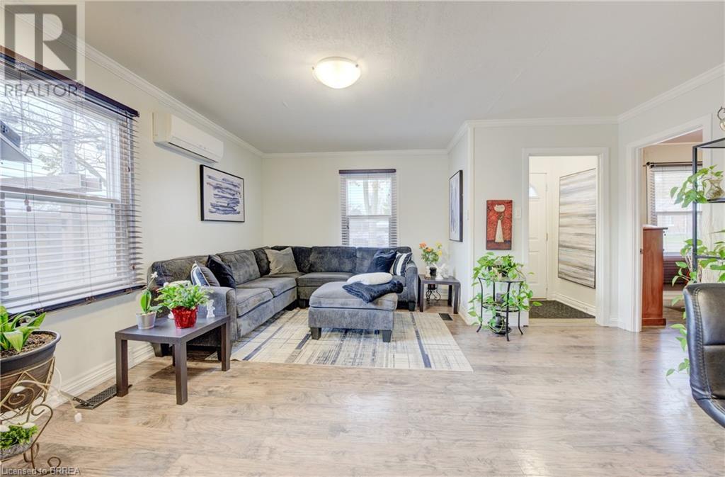 40 Division Street, Brantford, Ontario  N3S 2P1 - Photo 8 - 40684966