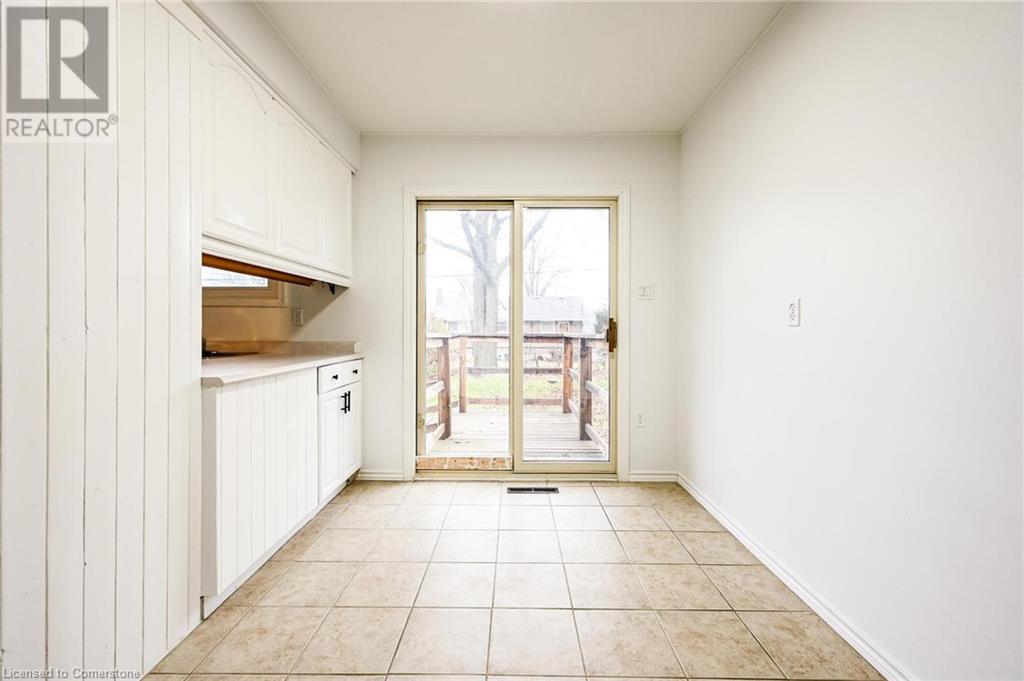 26 Carousel Avenue Unit# Upper, Hamilton, Ontario  L9A 4L5 - Photo 13 - 40684985