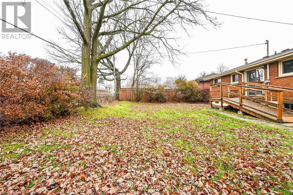 26 Carousel Avenue Unit# Upper, Hamilton, Ontario  L9A 4L5 - Photo 36 - 40684985