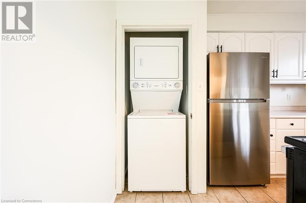 26 Carousel Avenue Unit# Upper, Hamilton, Ontario  L9A 4L5 - Photo 16 - 40684985