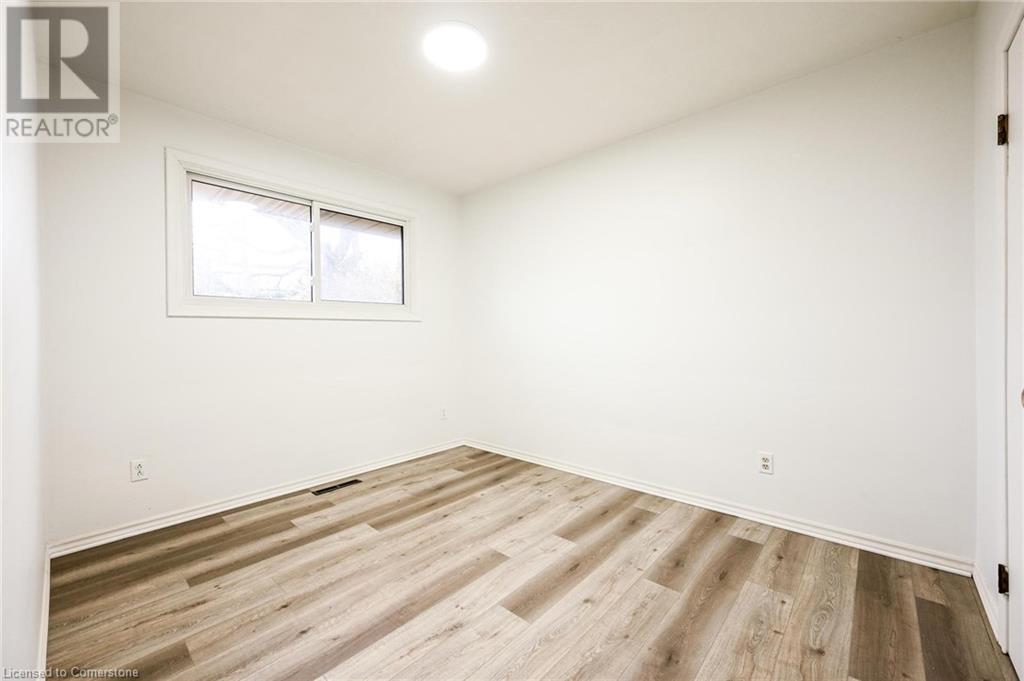 26 Carousel Avenue Unit# Upper, Hamilton, Ontario  L9A 4L5 - Photo 24 - 40684985