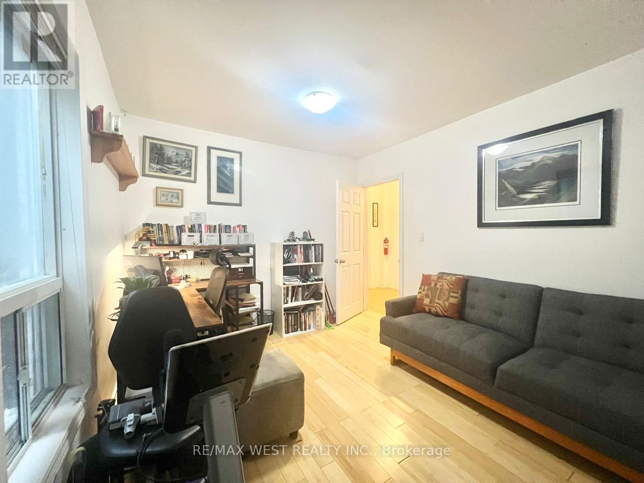 2nd&3rd - 1198 Gerrard Street EToronto (South Riverdale), Ontario  M4L 1Y6 - Photo 12 - E11890840