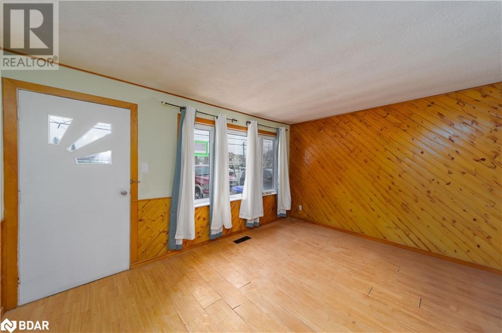 177 Mill Street, Angus, Ontario  L0M 1B0 - Photo 9 - 40684681