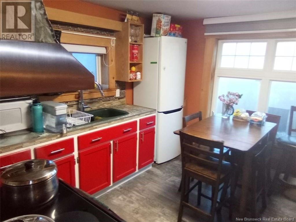 Property at 29 Tisdale Lane image 3