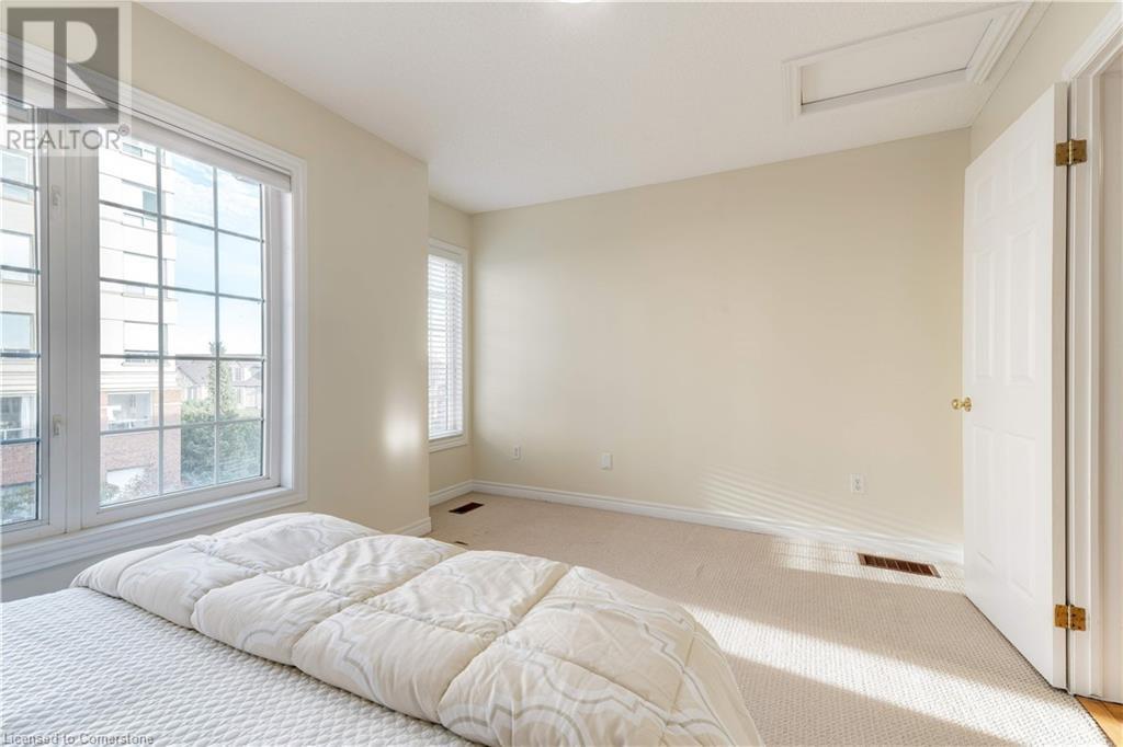 682 Summers CommonBurlington, Ontario  L7L 1A1 - Photo 22 - 40685034