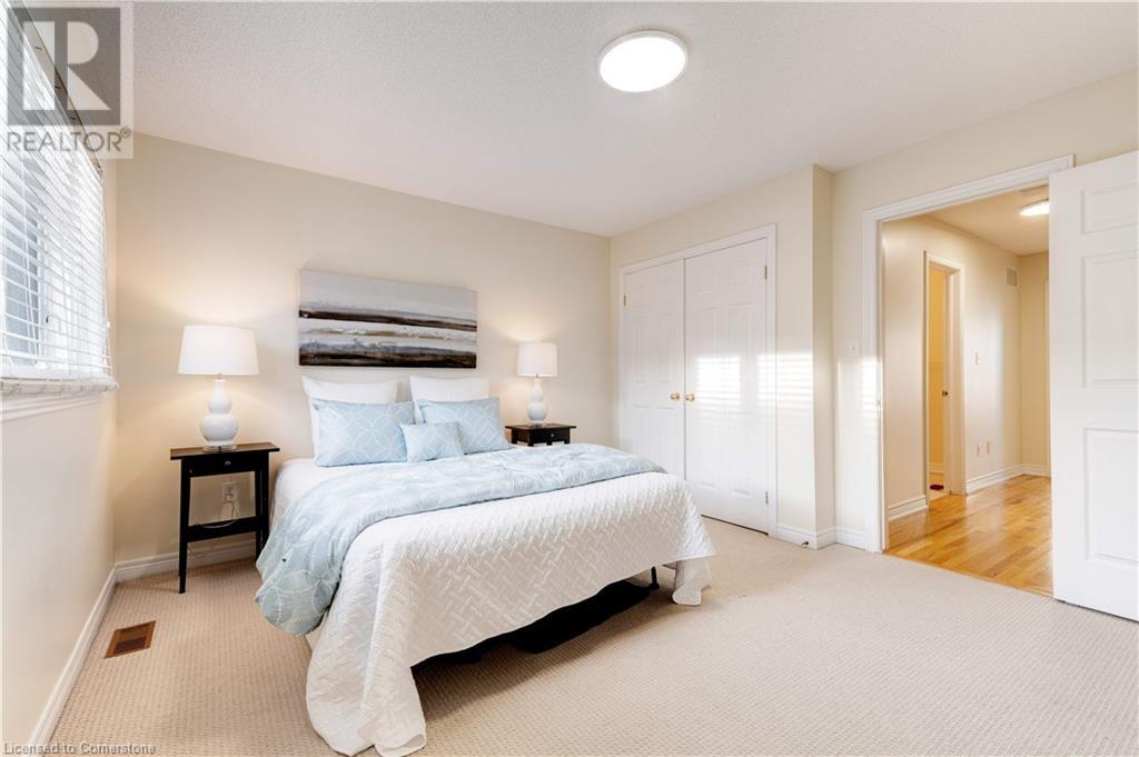 682 Summers CommonBurlington, Ontario  L7L 1A1 - Photo 24 - 40685034