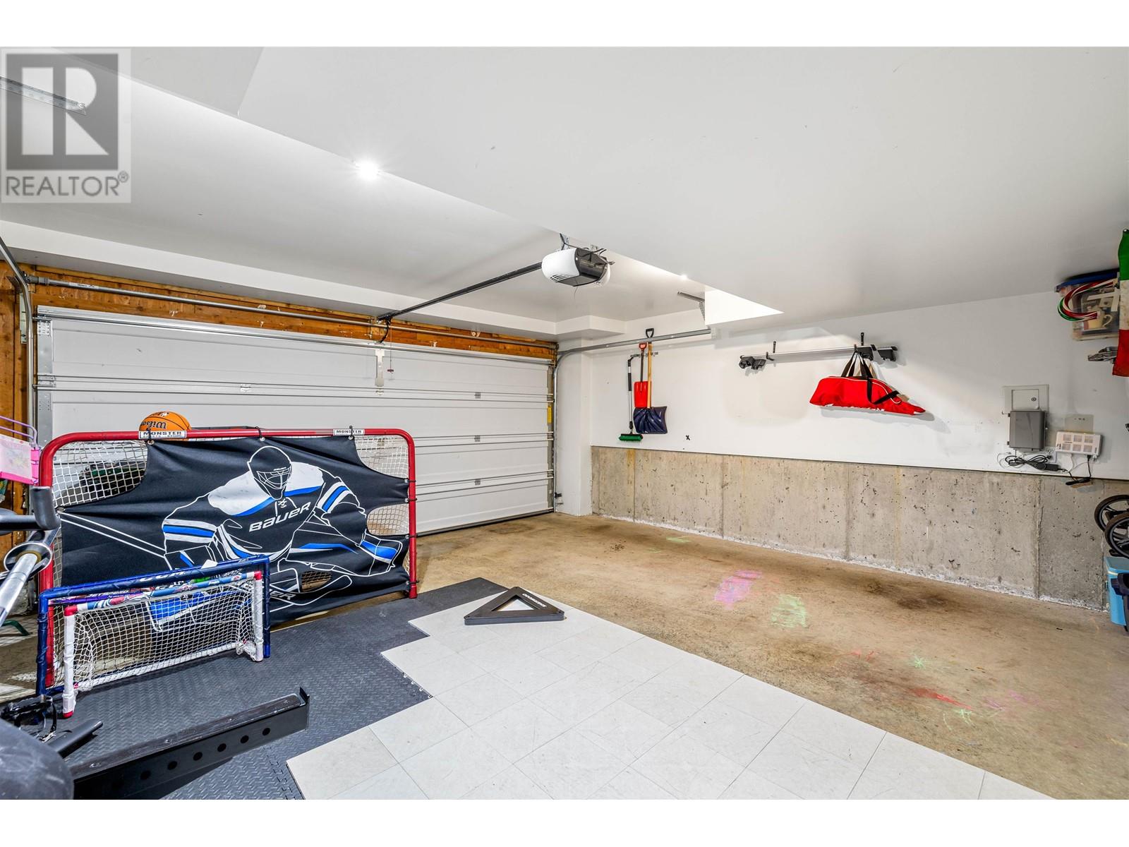 10 2200 Panorama Drive, Port Moody, British Columbia  V3H 5M2 - Photo 38 - R2949906