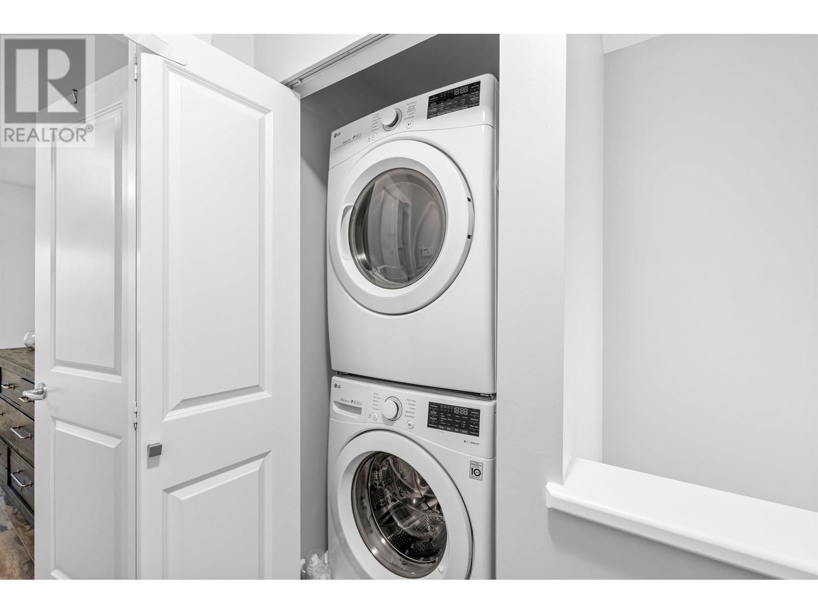 10 2200 Panorama Drive, Port Moody, British Columbia  V3H 5M2 - Photo 30 - R2949906