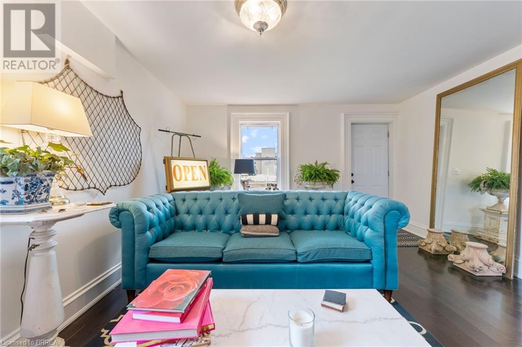 53 Charlotte Street, Brantford, Ontario  N3T 2W6 - Photo 16 - 40684268