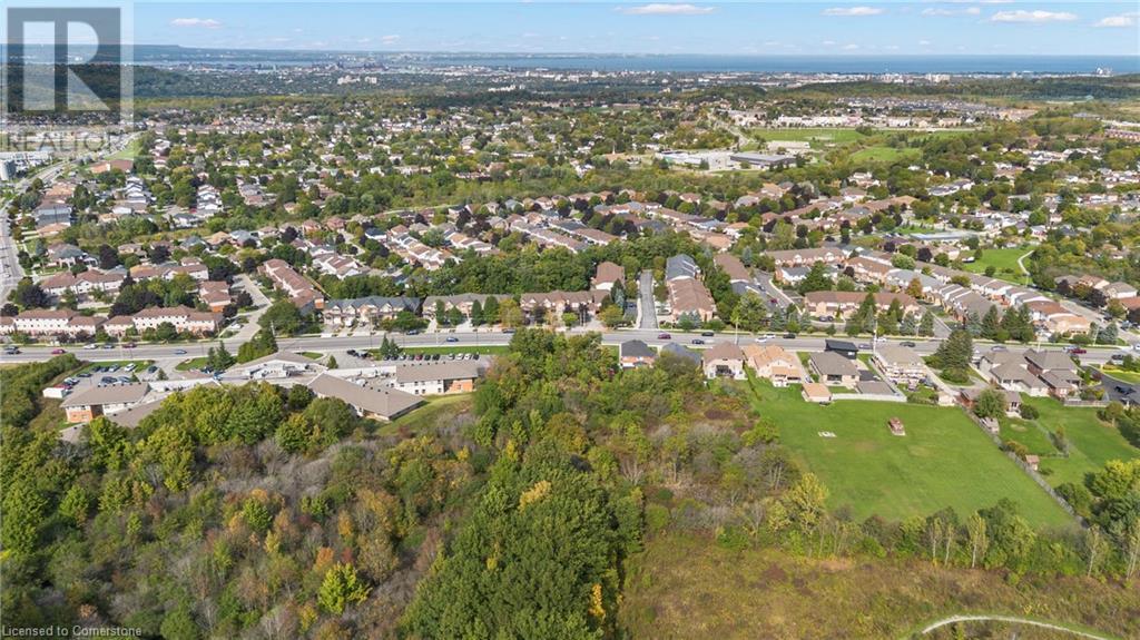 363 Highland Road W, Hamilton, Ontario  L8J 2S2 - Photo 5 - 40657236