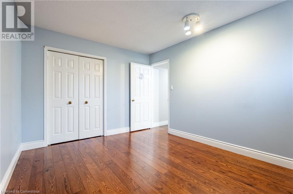 7 Grandoaks DriveHamilton, Ontario  L8V 5A9 - Photo 24 - 40685065