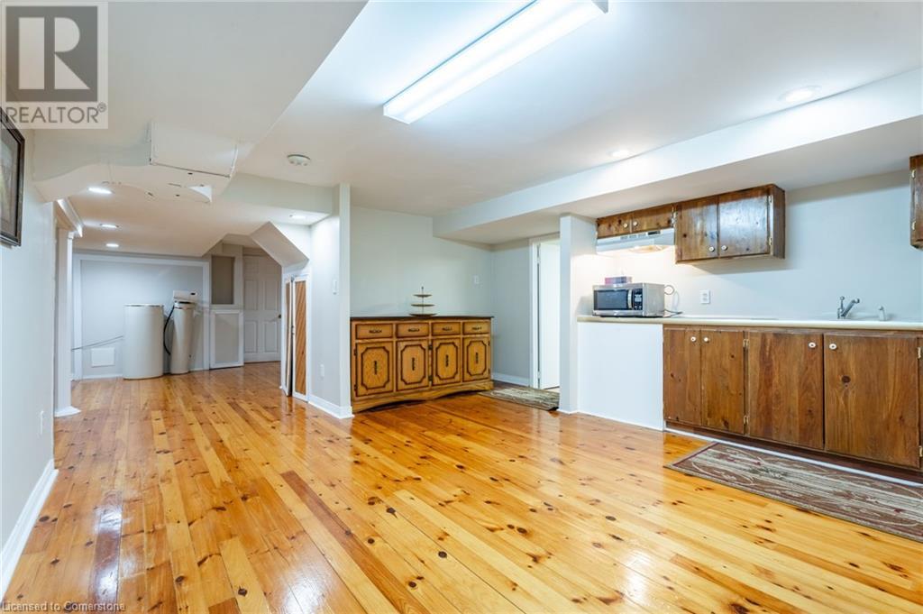 7 Grandoaks DriveHamilton, Ontario  L8V 5A9 - Photo 35 - 40685065