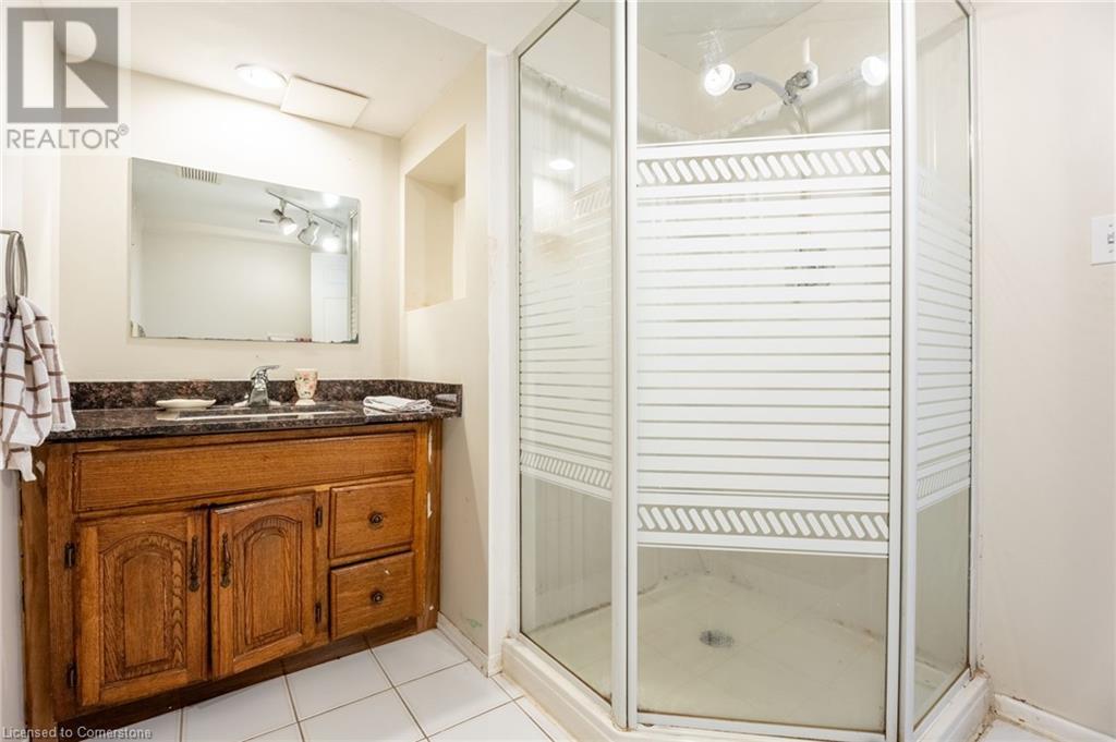 7 Grandoaks DriveHamilton, Ontario  L8V 5A9 - Photo 43 - 40685065