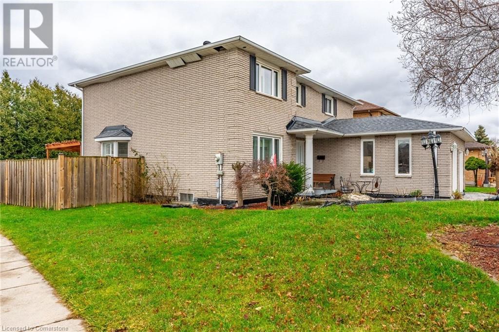 7 Grandoaks DriveHamilton, Ontario  L8V 5A9 - Photo 49 - 40685065