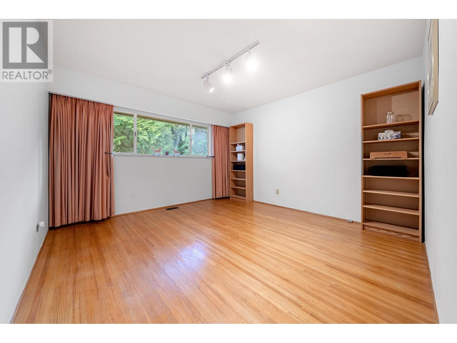 6987 Tyne Street, Vancouver, British Columbia  V5S 3M4 - Photo 25 - R2950067