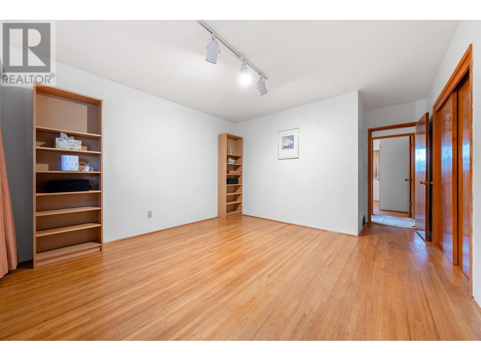 6987 Tyne Street, Vancouver, British Columbia  V5S 3M4 - Photo 20 - R2950067